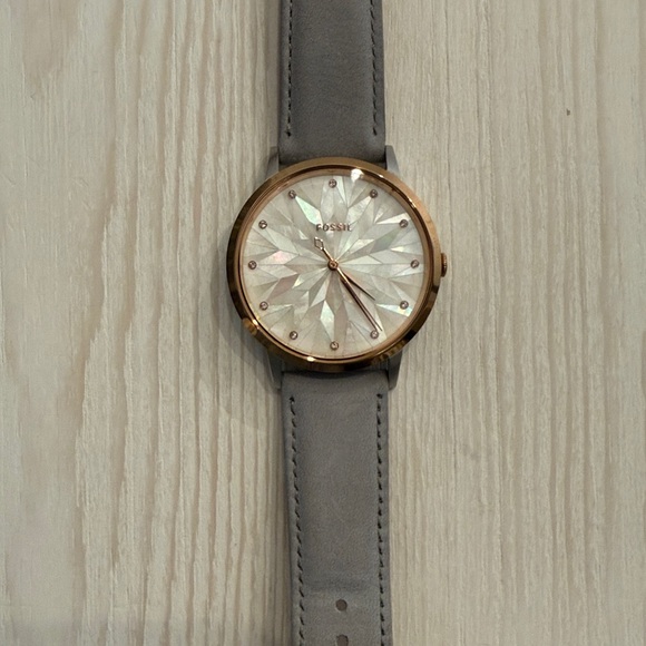 Fossil watch - Picture 1 of 7